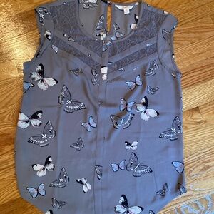 Candie's Gray Butterfly Print Women's Blouse